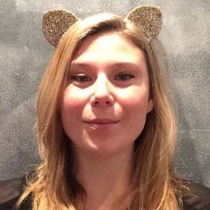 Meet your Posher, Stacy